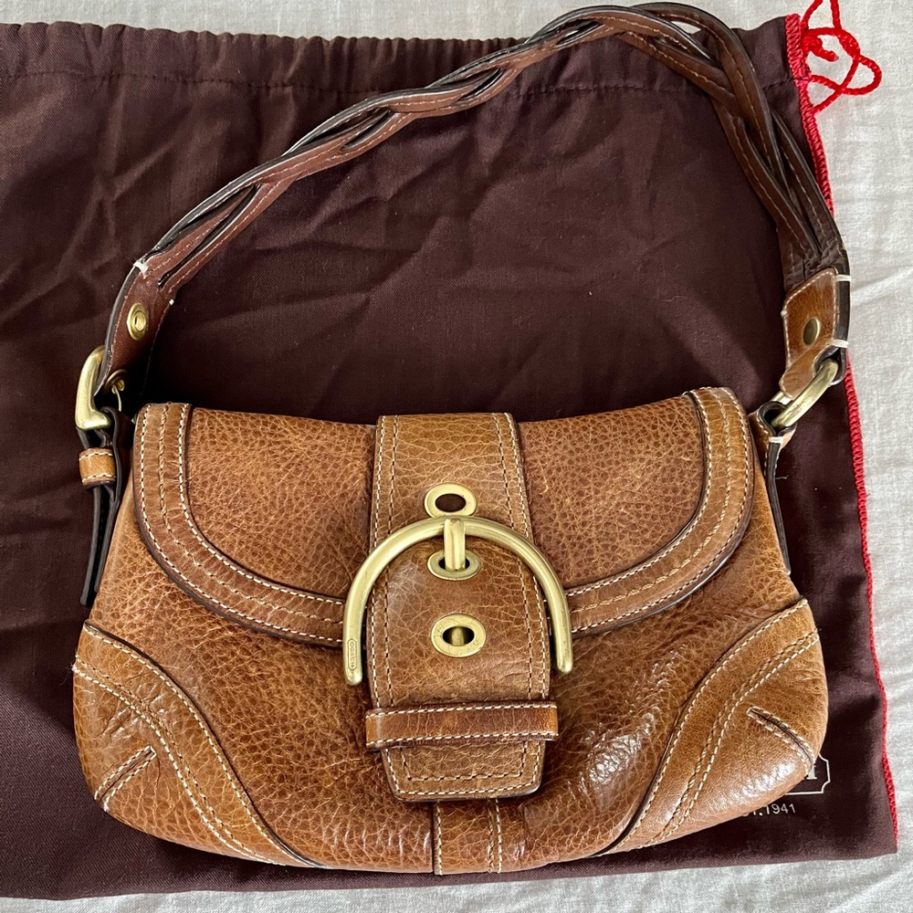 Tan leather Coach shoulder bag